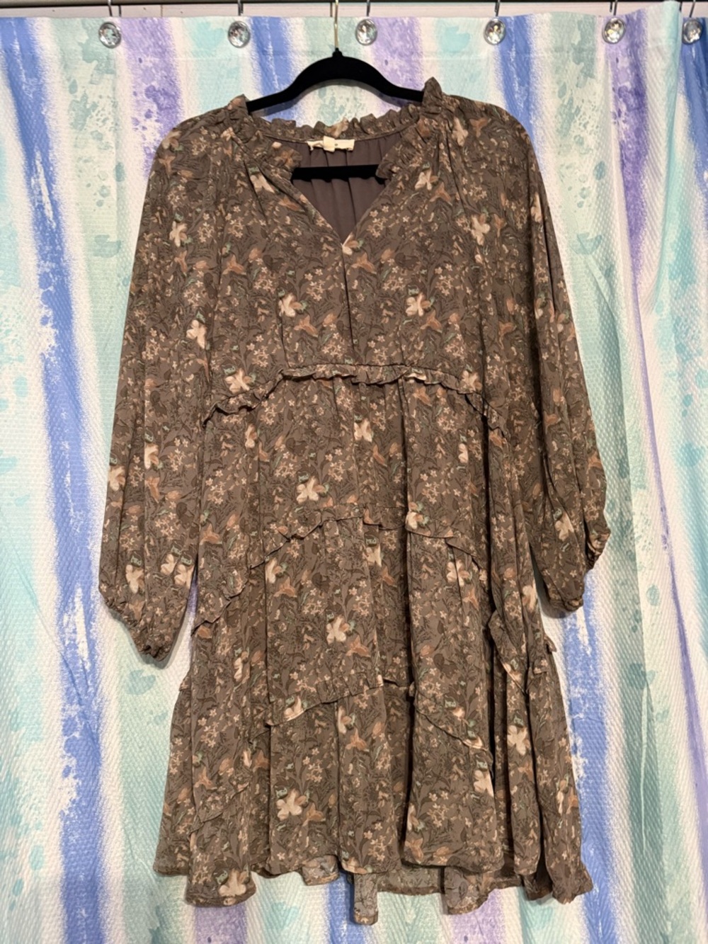entro Floral Tiered Midi Dress in Olive and Cream